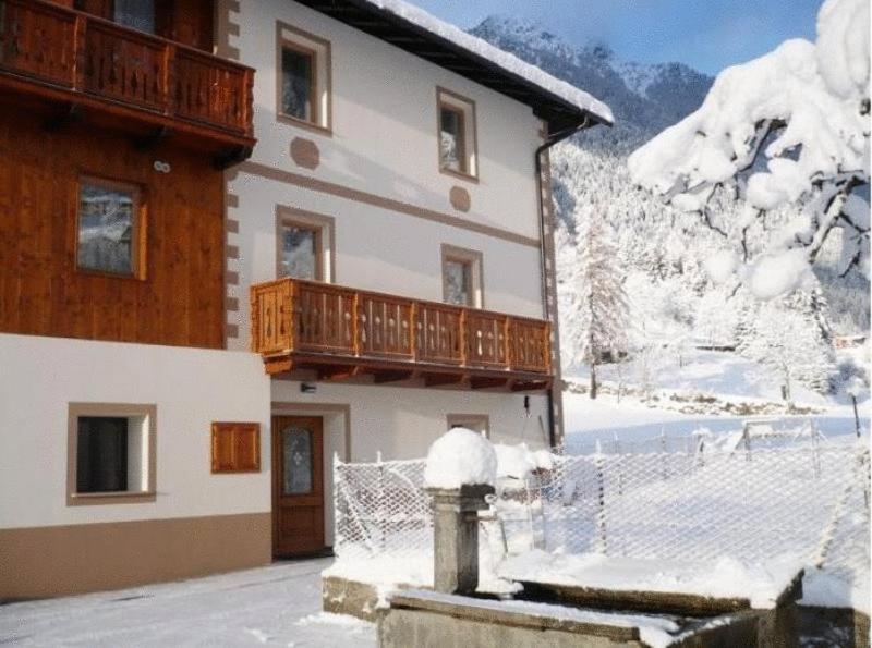 B&B Il Sorriso Dei Nonni Pracorno di Rabbi Exterior foto